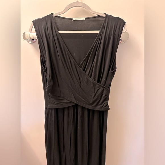 BLACK MATERNITY /NURSING DRESS - Picture 2 of 2